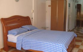 Ebrahim Flats - Grand Baie Beach