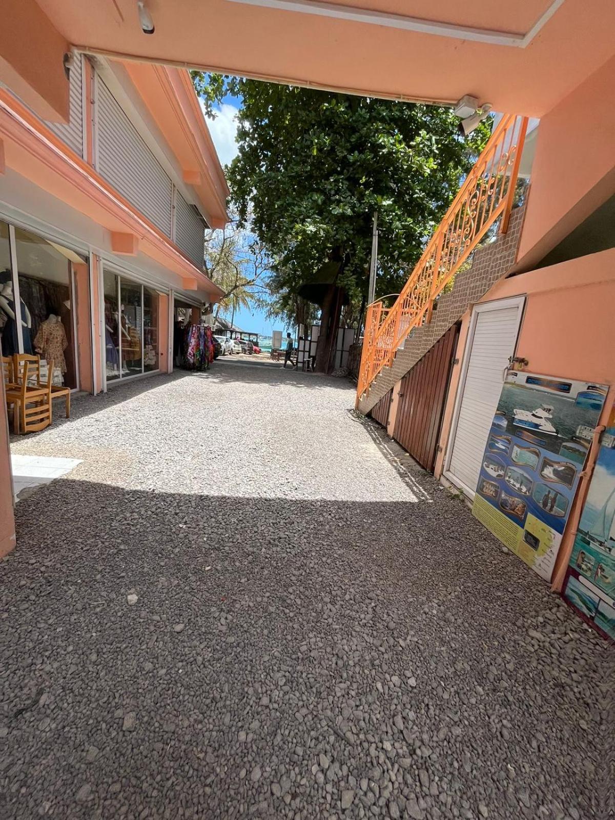 Ebrahim Flats - Grand Baie Beach Extérieur photo